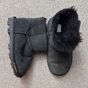 12T Suede and wool Fur-Lined Boots